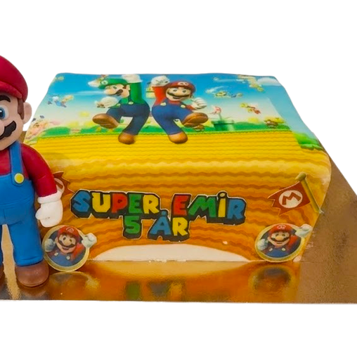 Super Mario tårta med figur - Mintårta